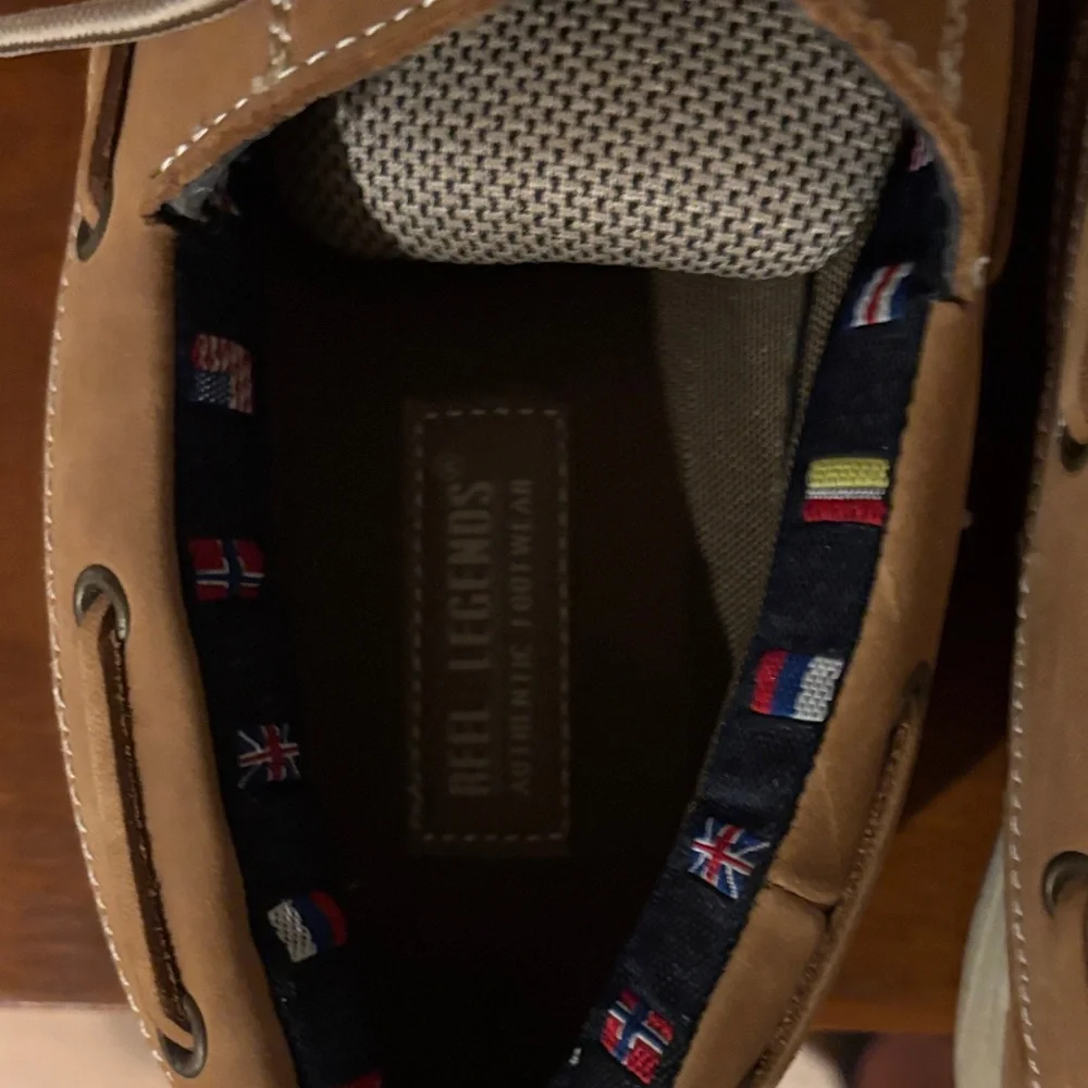 REEL LEGENDS Brown Leather Boat Shoes